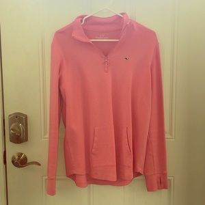 Vineyard vines top